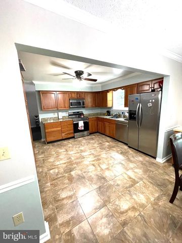 18215 LINTON CT, Dumfries, VA 22026