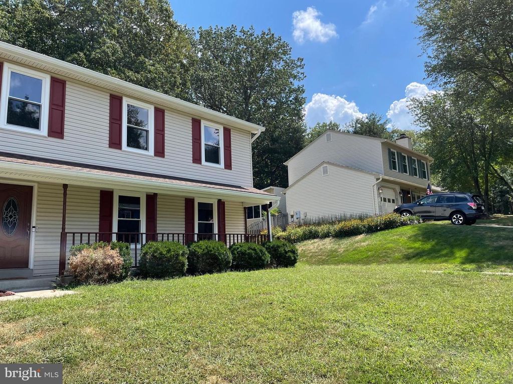 18215 LINTON CT, Dumfries, VA 22026