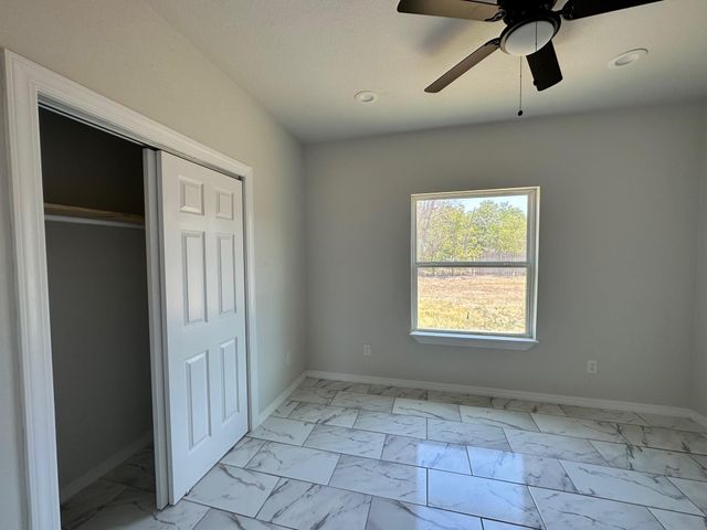 501 Maple ST, Taylor, TX 76574