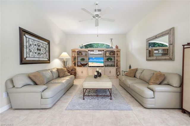 12820 Silverthorn CT, Bonita Springs, FL 34135