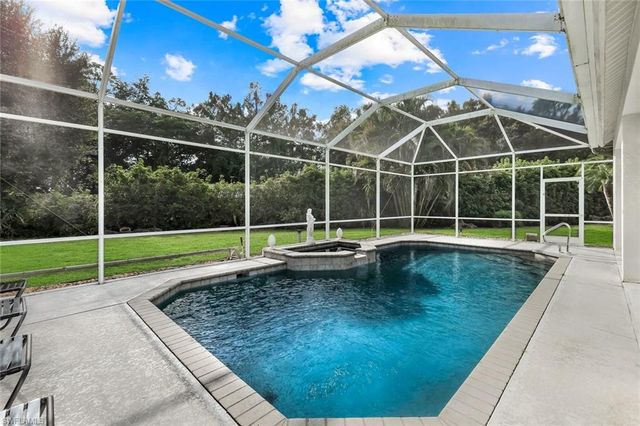 12820 Silverthorn CT, Bonita Springs, FL 34135