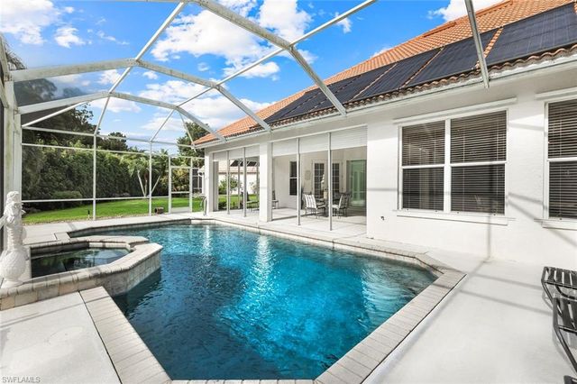 12820 Silverthorn CT, Bonita Springs, FL 34135