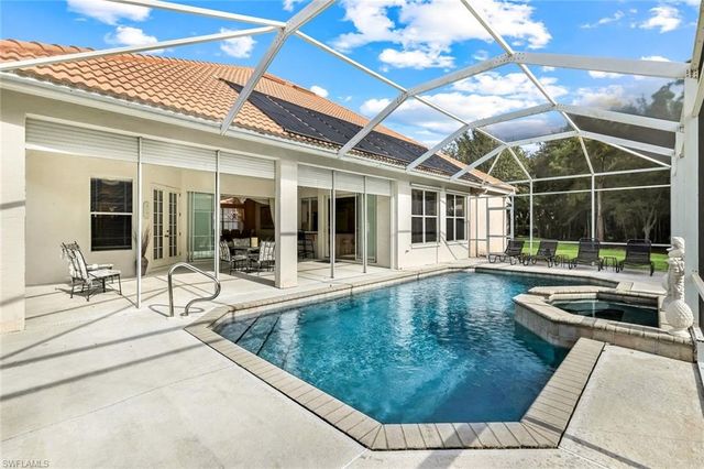 12820 Silverthorn CT, Bonita Springs, FL 34135