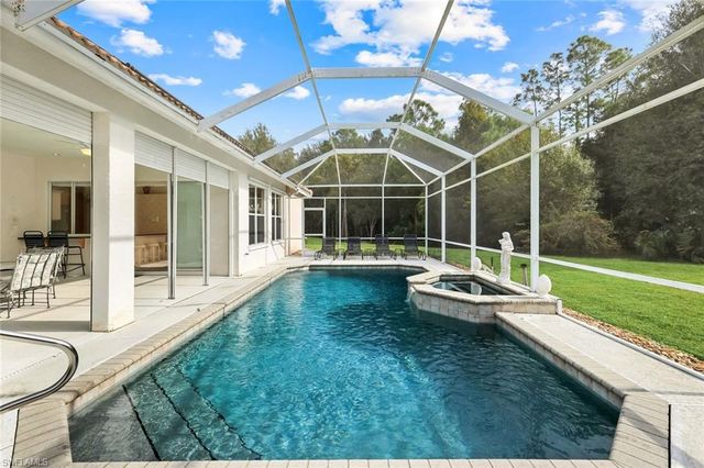 12820 Silverthorn CT, Bonita Springs, FL 34135