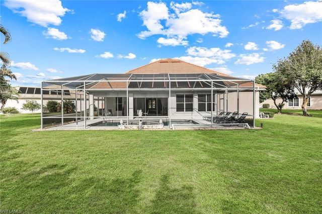 12820 Silverthorn CT, Bonita Springs, FL 34135