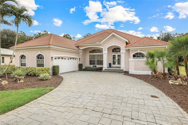 12820 Silverthorn CT, Bonita Springs, FL 34135