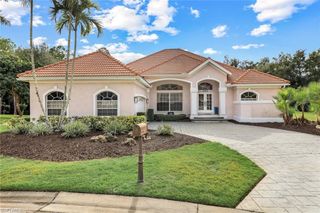 12820 Silverthorn CT, Bonita Springs, FL 34135