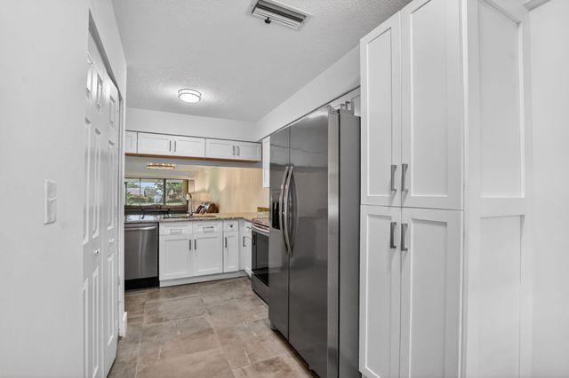 3693 Arelia Drive N, Delray Beach, FL 33445