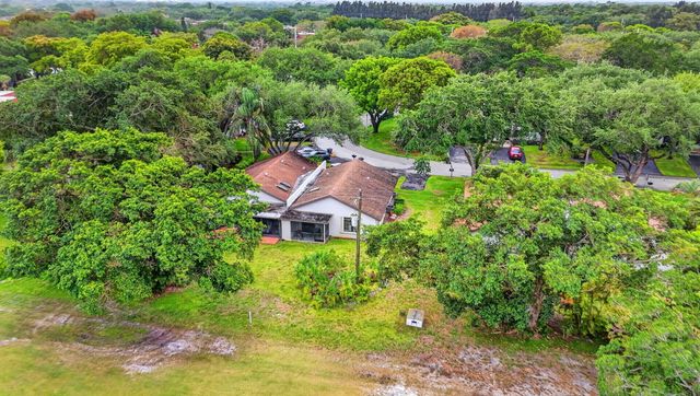 3693 Arelia Drive N, Delray Beach, FL 33445