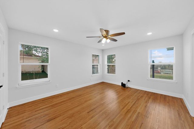 2534 Millermore Street, Dallas, TX 75216