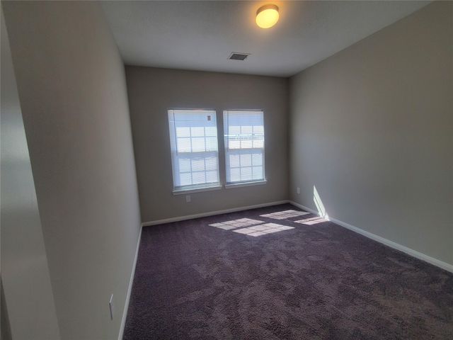 1176 Road 5102, Cleveland, TX 77327