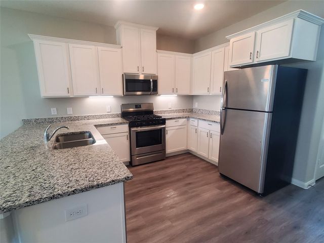 1176 Road 5102, Cleveland, TX 77327