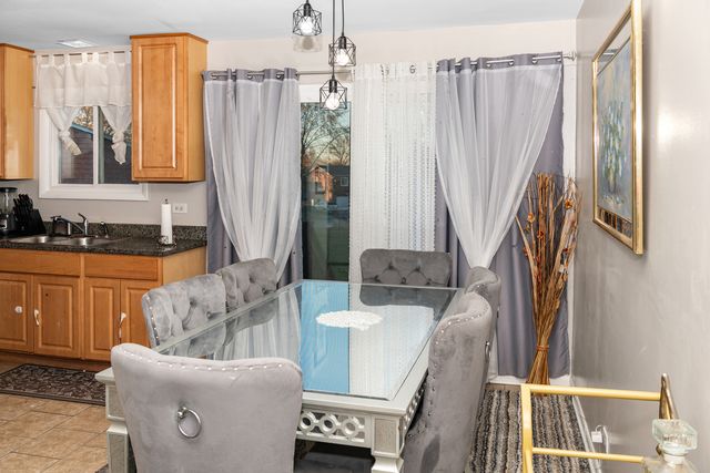 3690 School Drive, Country Club Hills, IL 60478