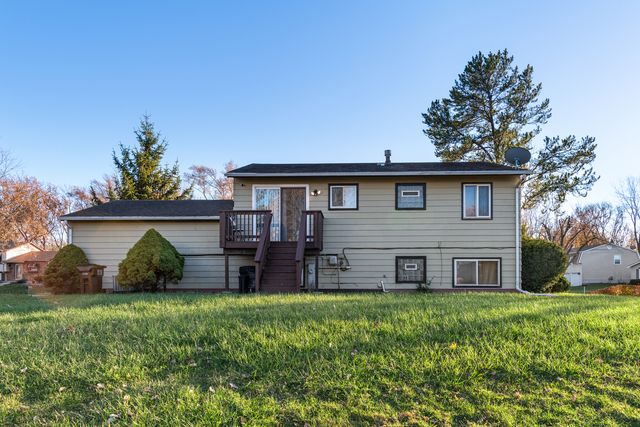 3690 School Drive, Country Club Hills, IL 60478