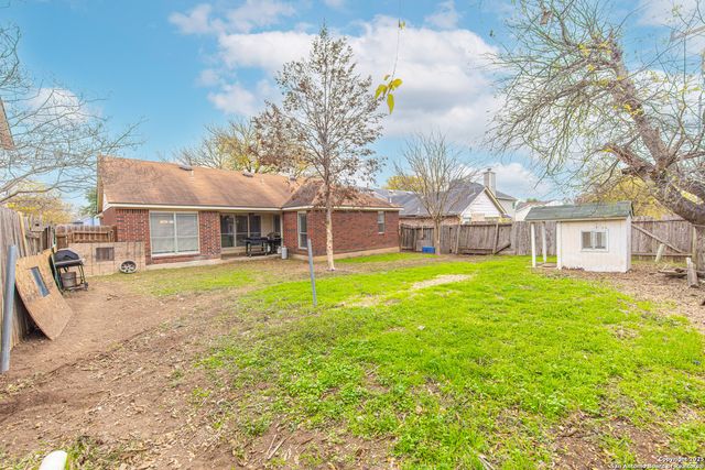 10227 coyote hl, Converse, TX 78109