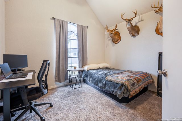 10227 coyote hl, Converse, TX 78109