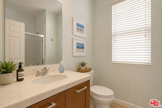 13023 Bluff Creek Drive 29, Los Angeles, CA 90094