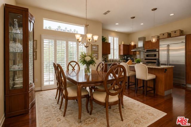 13023 Bluff Creek Drive 29, Los Angeles, CA 90094