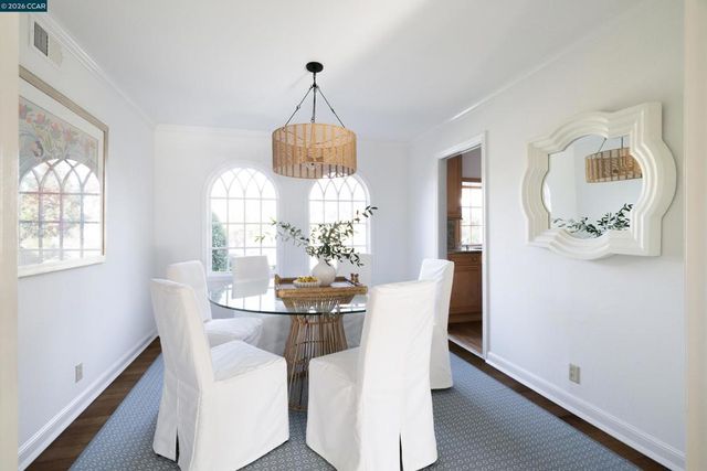 902 Kane Cir, Walnut Creek, CA 94598