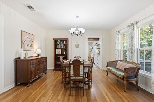 3104 Yucca Avenue, Fort Worth, TX 76111