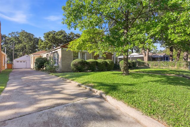 3104 Yucca Avenue, Fort Worth, TX 76111