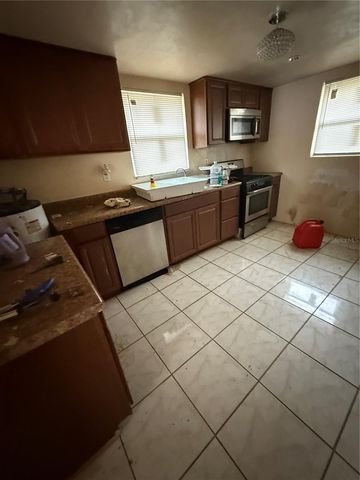 240 WASHINGTON PLACE, Ormond Beach, FL 32174