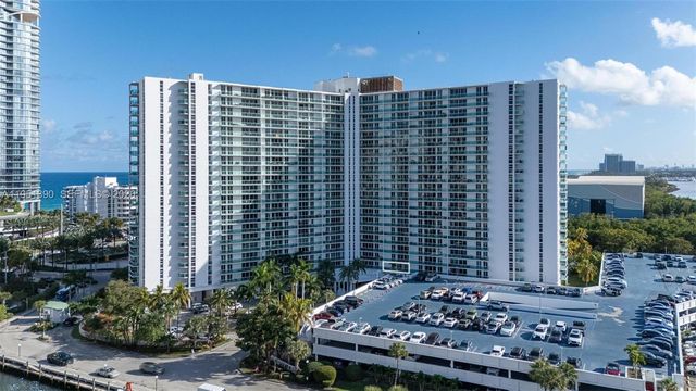 100 Bayview Dr 229, Sunny Isles Beach, FL 33160