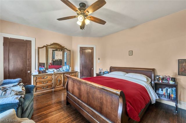 2205 Grandview Avenue, Cleveland Heights, OH 44106