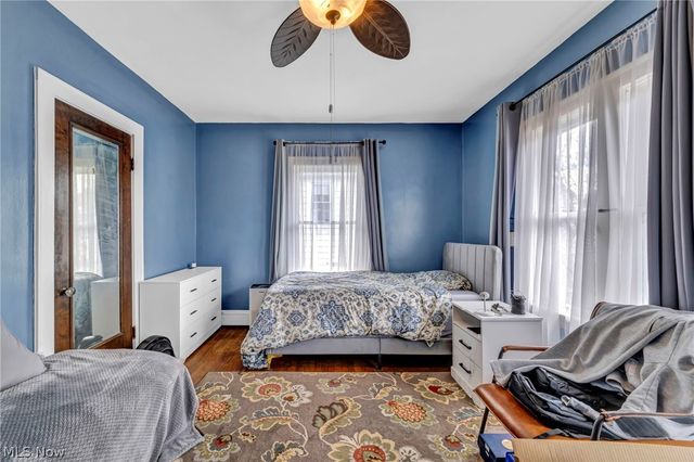 2205 Grandview Avenue, Cleveland Heights, OH 44106