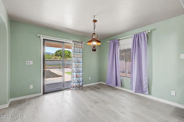 12592 N Pioneer Way, Oro Valley, AZ 85737