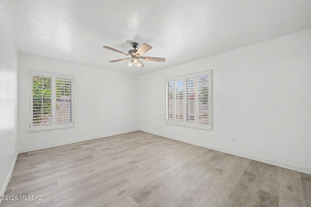 12592 N Pioneer Way, Oro Valley, AZ 85737