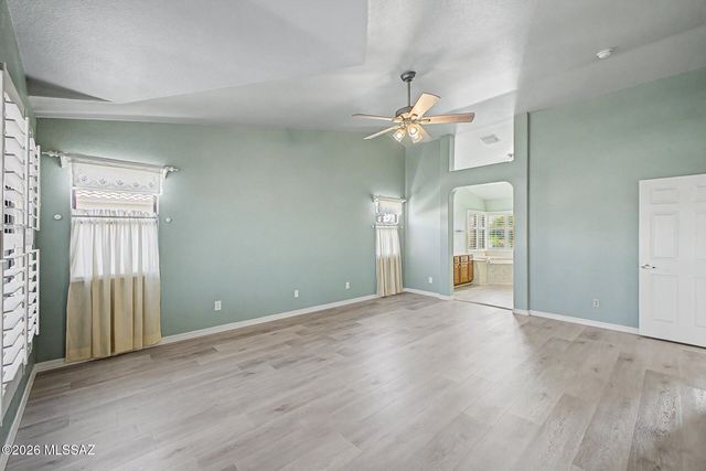 12592 N Pioneer Way, Oro Valley, AZ 85737