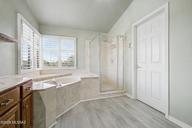 12592 N Pioneer Way, Oro Valley, AZ 85737