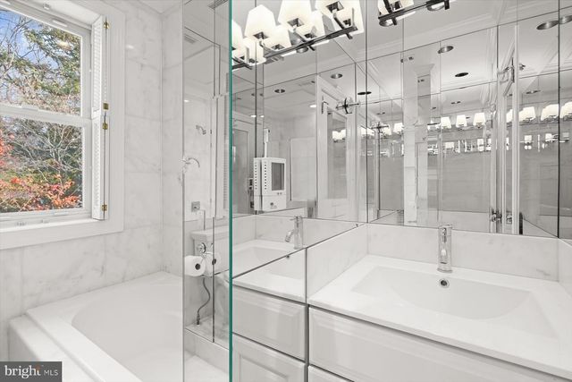 3029 DENT PL NW, Washington, DC 20007