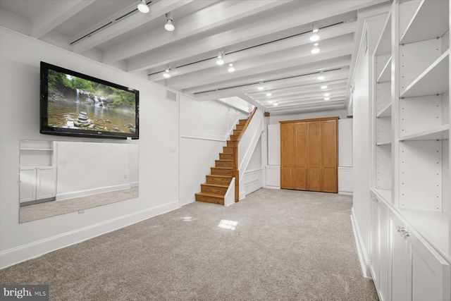 3029 DENT PL NW, Washington, DC 20007