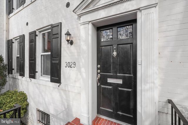 3029 DENT PL NW, Washington, DC 20007