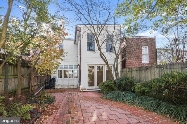 3029 DENT PL NW, Washington, DC 20007