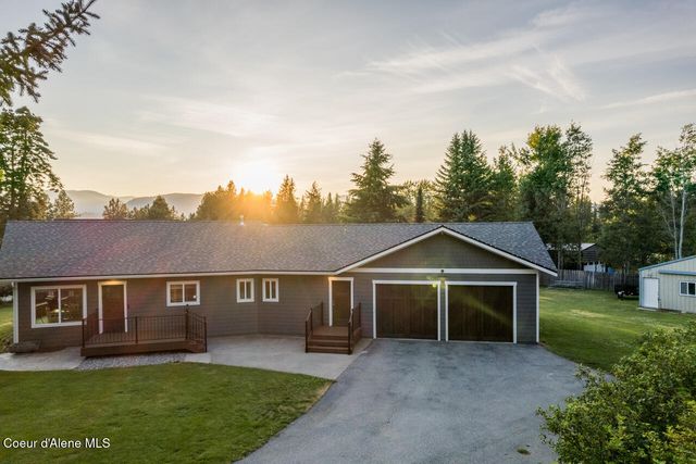 7077 Funkhouser St, Bonners Ferry, ID 83805