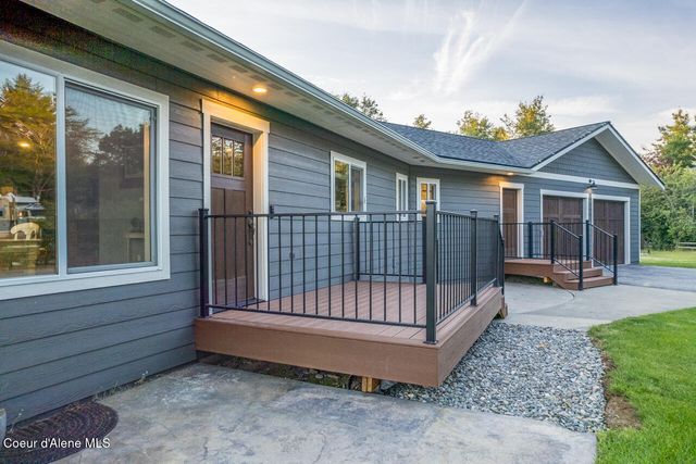 7077 Funkhouser St, Bonners Ferry, ID 83805