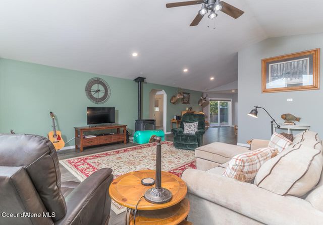 7077 Funkhouser St, Bonners Ferry, ID 83805