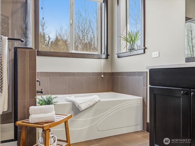 10711 208th Avenue SE, Snohomish, WA 98290