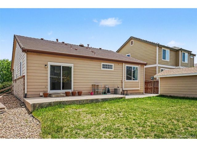 10053 Crystal Cir, Commerce City, CO 80022