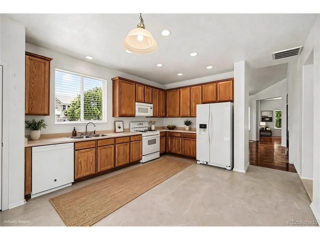 10053 Crystal Cir, Commerce City, CO 80022