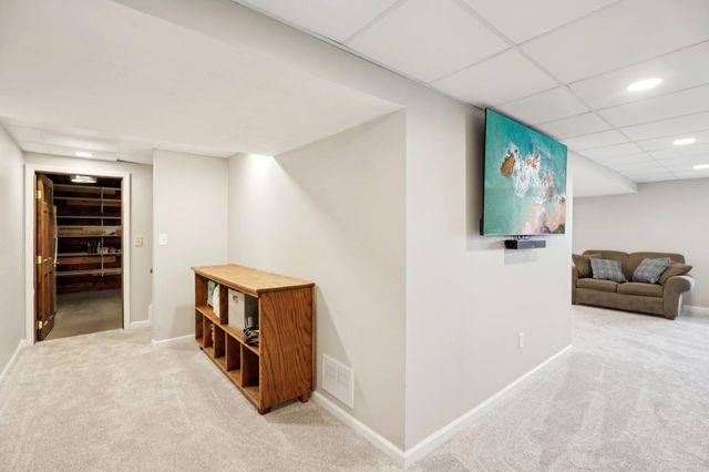 1274 Brightleaf Boulevard, Erlanger, KY 41018