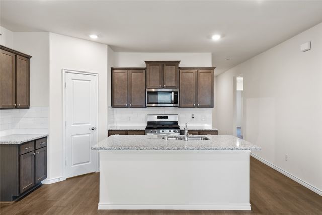 413 Auburn Forest Drive, Princeton, TX 75407