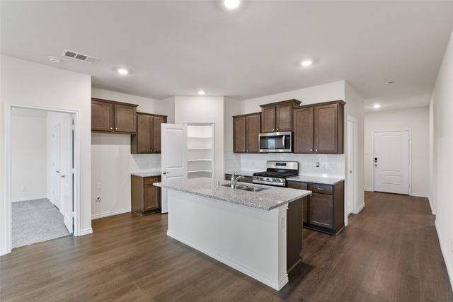 413 Auburn Forest Drive, Princeton, TX 75407