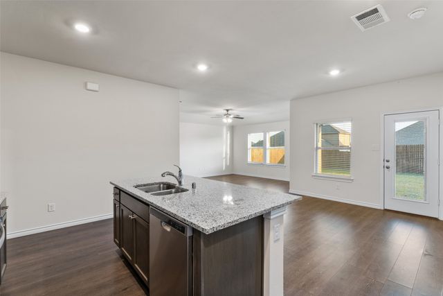 413 Auburn Forest Drive, Princeton, TX 75407