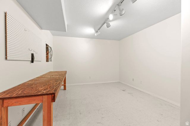 4317 W 9580 S, South Jordan, UT 84009