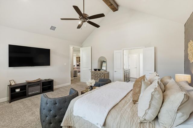 11616 Caracal Drive, Godley, TX 76044