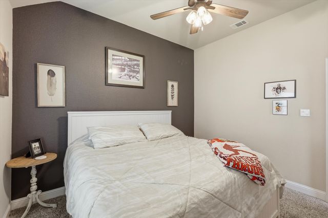 11616 Caracal Drive, Godley, TX 76044